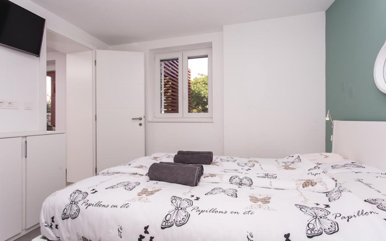 Happy Apartments Baska מראה חיצוני תמונה
