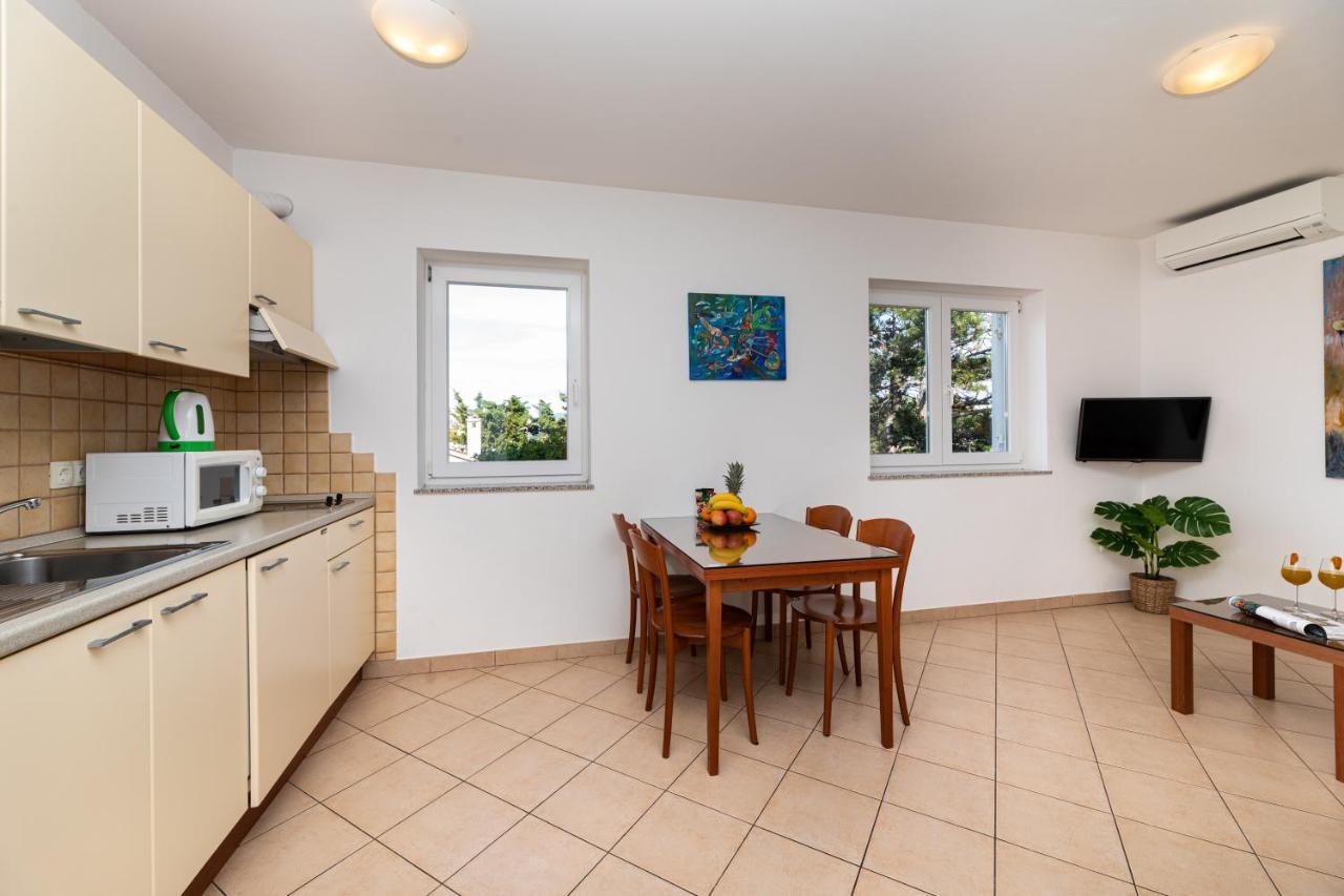 Happy Apartments Baska מראה חיצוני תמונה